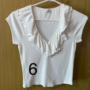 Wilfred V beck Ruffle crop top